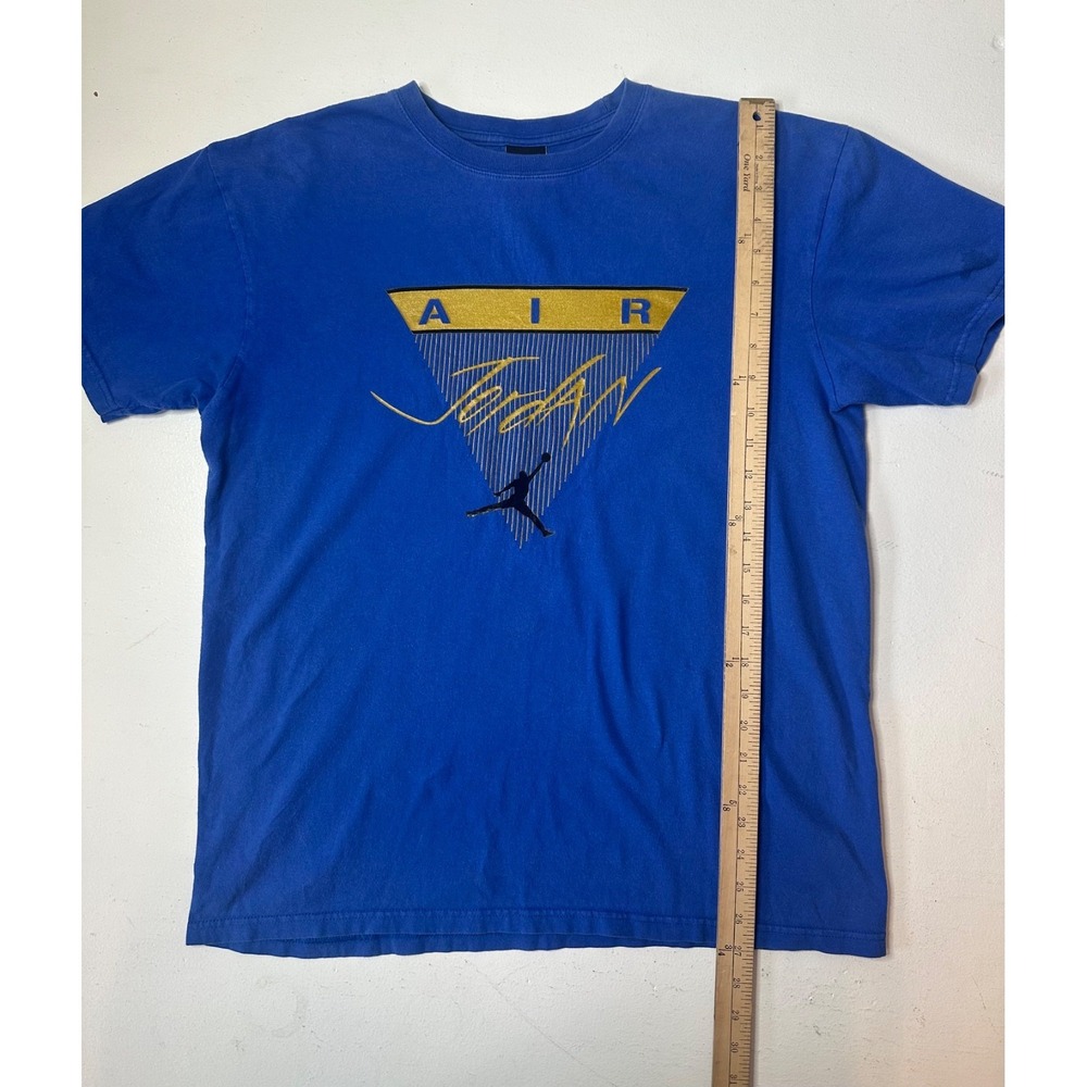 Vintage Jordan Brand 1998-2002 Air Triangle Jumpman Tee – Gold Print – Made in M - Picture 3 of 8